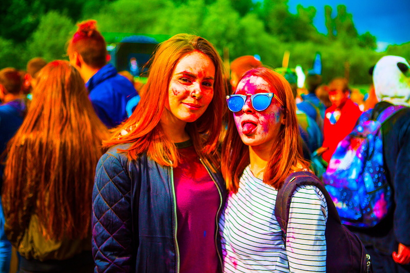 pajamas, sitting, flashmob, enjoyment, fun, freedom, blue, view, stroll, multi colored, togetherness, women, young adult, arts culture and entertainment