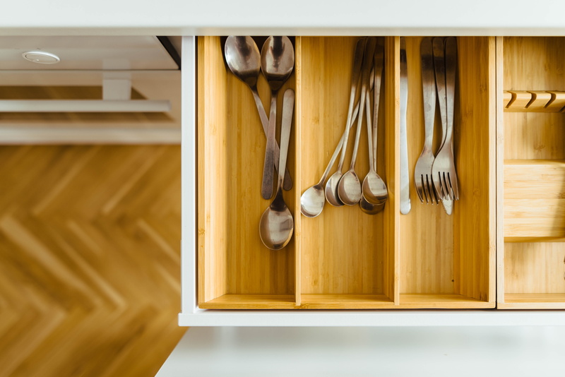 Kitchen, steel, entrance, close-up, hanging, flatware, cabinet, furniture, metal, clean, no People, handle, tray, kitchen utensil, utensils, home Interior