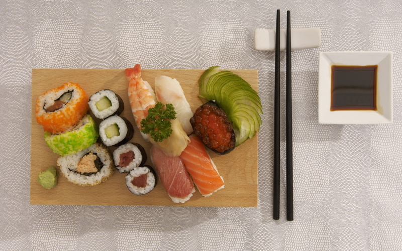 delicious, sticks, sushi, 1080P, red caviar, rolls, food, Japanese cuisine, soy sauce, seafood
