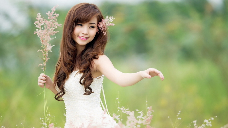 freedom, one Person, cheerful, elegance, summer, bangs, grass, flower, asian Ethnicity, meadow, outdoors, enjoyment, girls, field, portrait, top, looking at camera