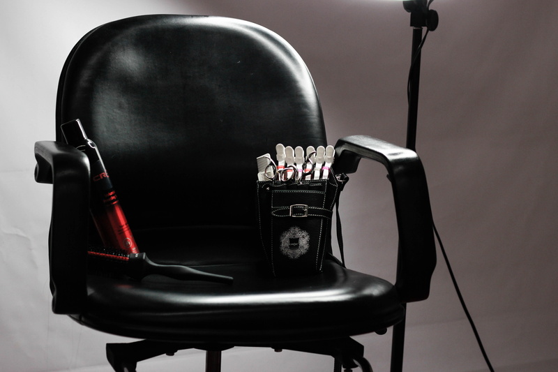 home interior, croc hair tools, table, technology, seat, relaxation, studio shot, 4K, music, clips, close-up, salon chair, indoors, hair studio, chair