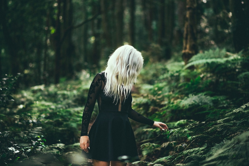 Noel Alvarenga, depth of field, women, black dress, photography, face-off, 720P, women outdoors, Chill Out, black clothing, forest, landscape