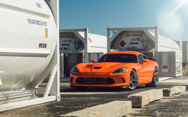 luxury, viper, mode of transportation, sky, built structure, clear sky, orange, text, Dodge, 2K, land vehicle, sunny, travel, motor vehicle, Dodge Viper