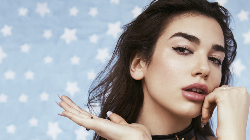 model, simple background, celebrity, 4K, hands, Dua Lipa, singer, collars, portrait, face, women
