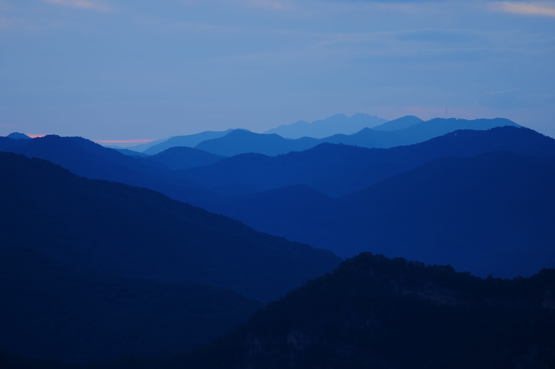 beauty in nature, tranquil scene, mountain, scenics - nature, outdoors, choice, landscape, silhouette, 5K, tranquility, majestic, environment, idyllic
