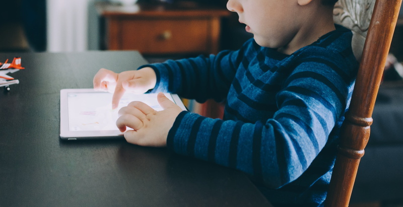 using, offspring, men, 2K, computer, baby, people, boys, kid, toddler, digital native, communication, connection, touchscreen, holding, tablet, males