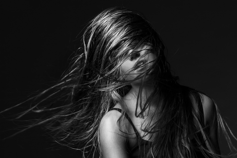 lifestyles, hairstyle, tousled hair, contemplation, beautiful woman, hair, 1080P, young women, long hair, close-up, obscured face, real people, portrait