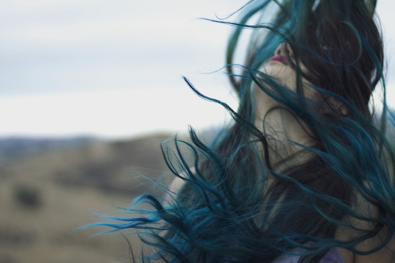 side view, blue hair, beauty, portrait, one person, hairstyle, women, motion, obscured face, hair toss, young adult, 1080P, hair, day, human hair, environment