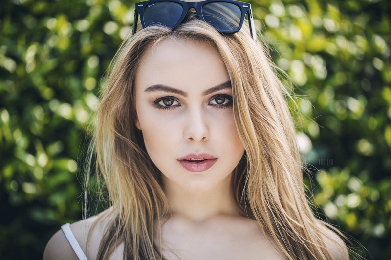 blonde, beautiful people, outdoors, young women, long hair, looking at camera, beauty, young adult, sunglasses, make-up, headshot, 1080P, women, face