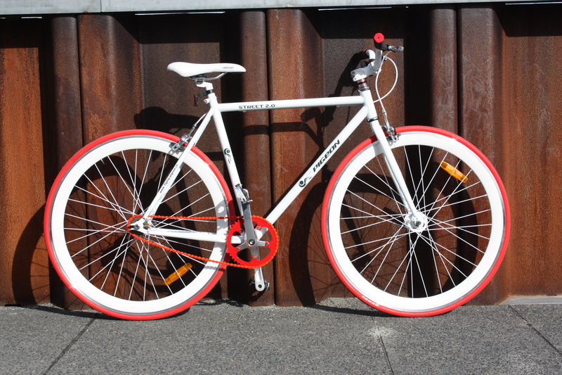 land vehicle, red, mountain, spoke, built structure, fixie, bicycle, no people, Bike, White, parking, road, 4K, city, day, mode of transportation, wood - material