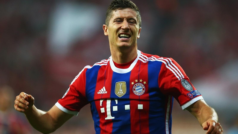 stadium, emotion, waist up, robert lewandowski, sport, confidence, sportsman, winning, adult, smiling, soccer, front view, happiness, one person, athlete