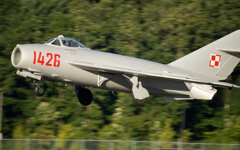 Polish Air Force, war, grey, number, military airplane, military, Mikoyan-Gurevich MiG-15, on the move, motion, aerospace industry, arrival, mode of transportation