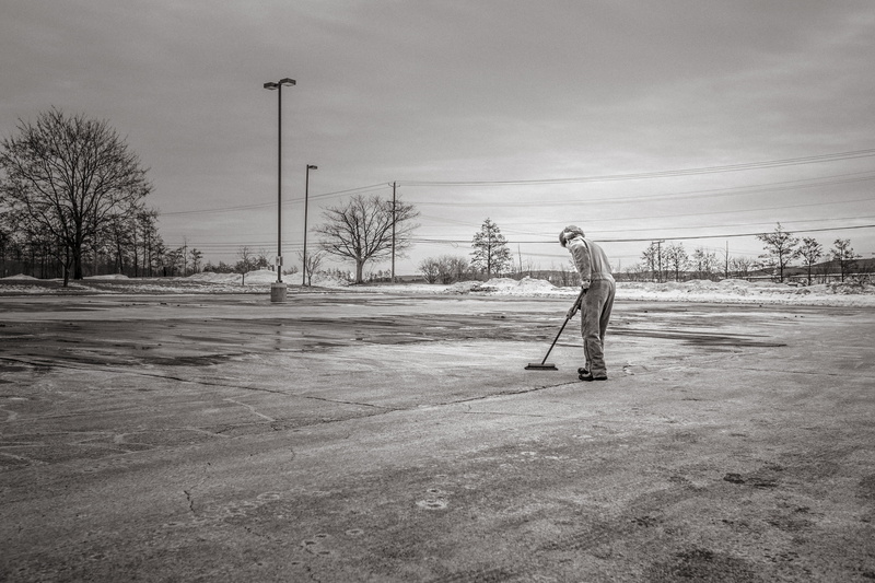 only men, day, men, sweeping, occupation, sport, broom, one person, lot, pavement, outdoors, tree, nature, concrete, photo, leisure activity, standing
