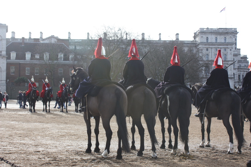 outdoors, horse riding, tradition, monarchy, uniform, kings guard, queens guard, people, cavalry, queen elisabeth ii, group of people, vertebrate, livestock