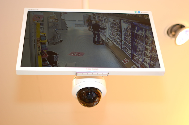 copy space, high angle view, device screen, flat, electronics, text, 5K, computer, healthcare and medicine, turned, technology, white, supervision, no people
