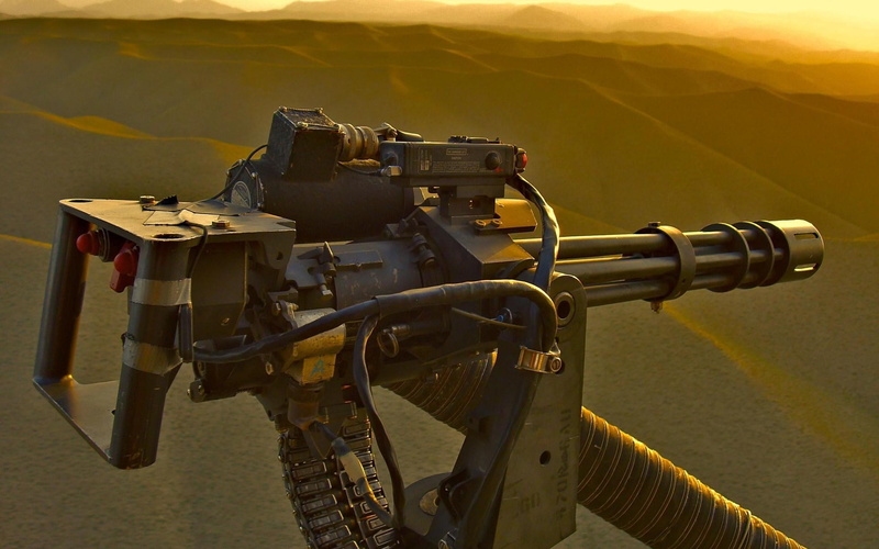 gun, sunlight, airplane, no people, air vehicle, 1080P, weapon, robot, mode of transportation, technology, helicopters, chain guns, close-up, day, outdoors