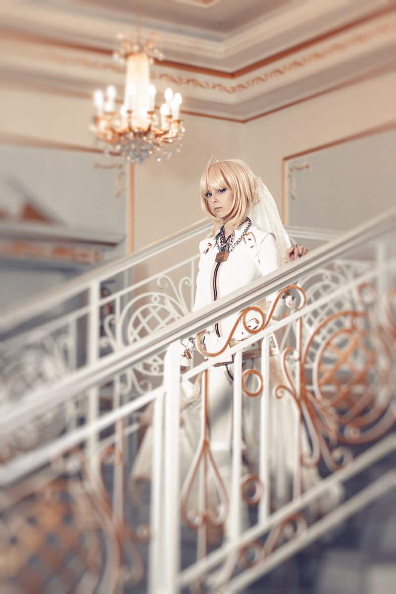 architecture, hair, suits, adult, boots, contemplation, blond hair, selective focus, Saber Bride, blonde, lifestyles, looking, child, blue eyes, leather clothing