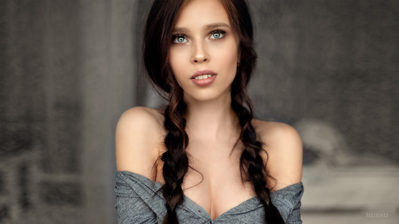 pigtails, hair, contemplation, human body part, glamour, headshot, face, women, model, human hair, beauty, body part, 2K, long hair, portrait, cleavage