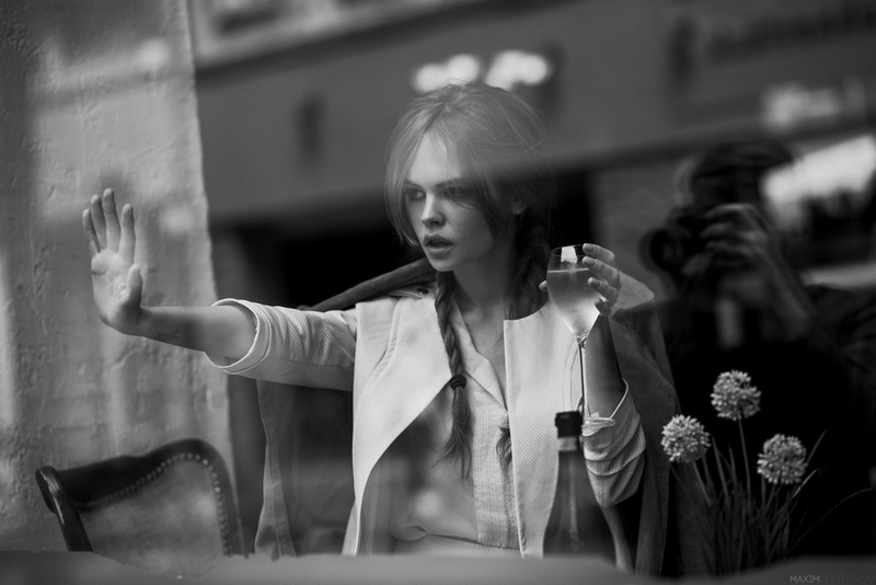 lifestyles, young adult, monochrome, positive emotion, glass, drinking, drink, wine, beautiful woman, alcohol, females, restaurant, reflection, food and drink