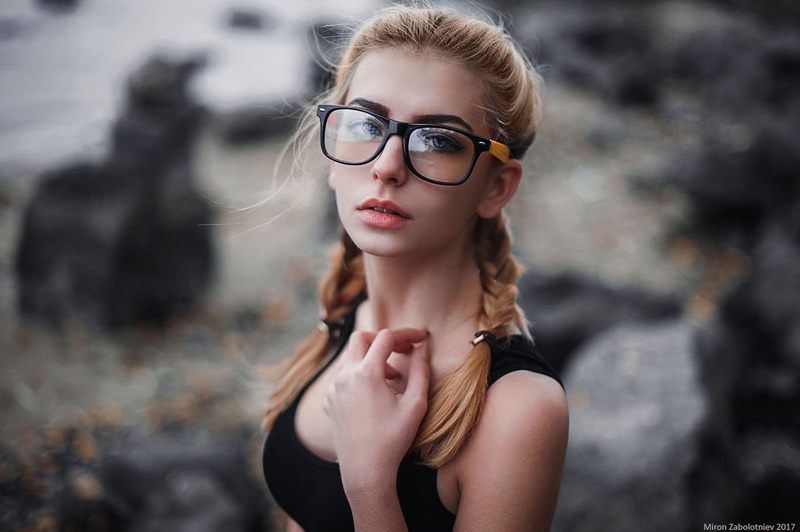 glasses, hair, looking at camera, blonde, blond hair, blue eyes, women, fashion, hairstyle, teenager, women with glasses, adult, portrait, beautiful woman