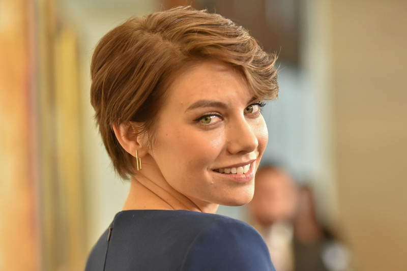 headshot, adult, smiling, hairstyle, face, brunette, 4K, focus on foreground, business person, portrait, businesswoman, women, actress, emotion, Lauren Cohan