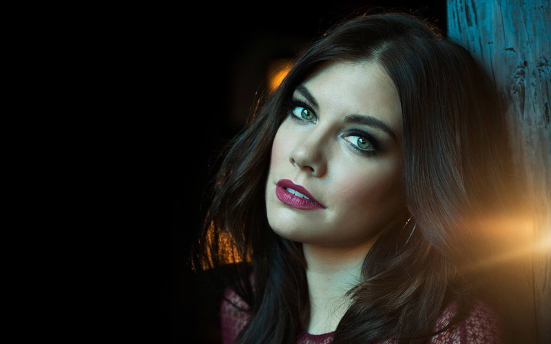 looking, looking at camera, beautiful woman, young women, green eyes, actor, beauty, women, long hair, young adult, hair, face, body part, eyes, indoors