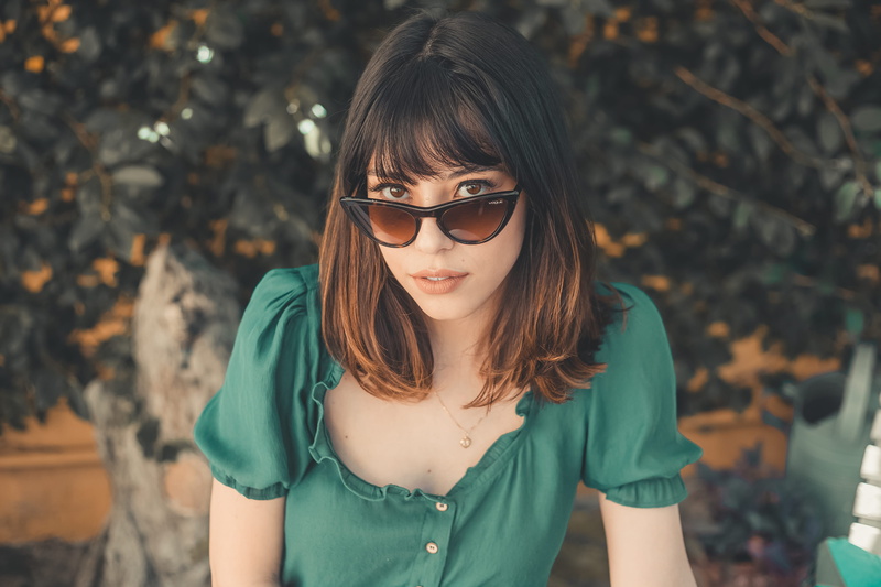 eyewear, hairstyle, beauty, hair, real people, teenager, one person, glasses, focus on foreground, medium-length hair, fashion, young women, beautiful woman