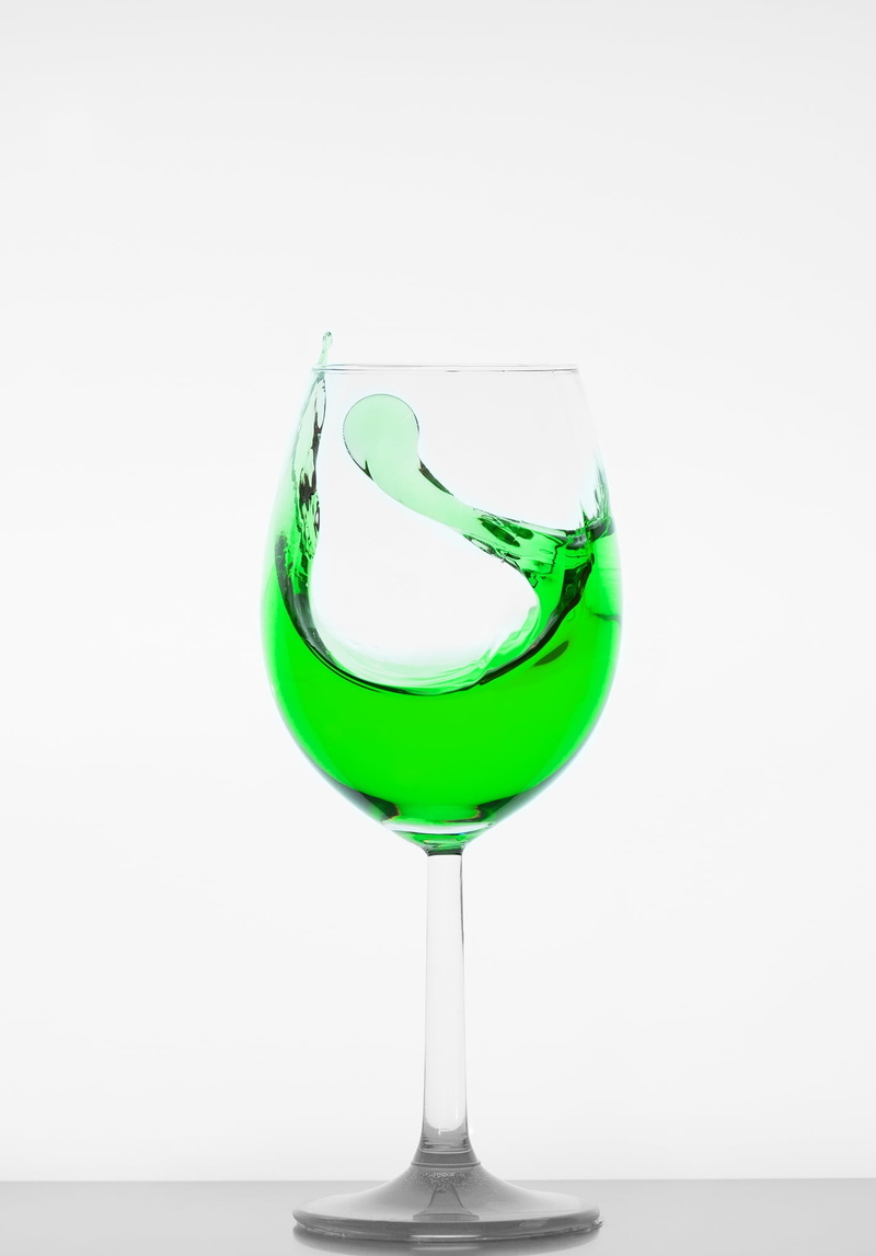 tonic water, high speed, wave, drinking cup, food and drink, hochspringender high drop, still life, studio, filled, water, 1080P, close-up, highspeed photography