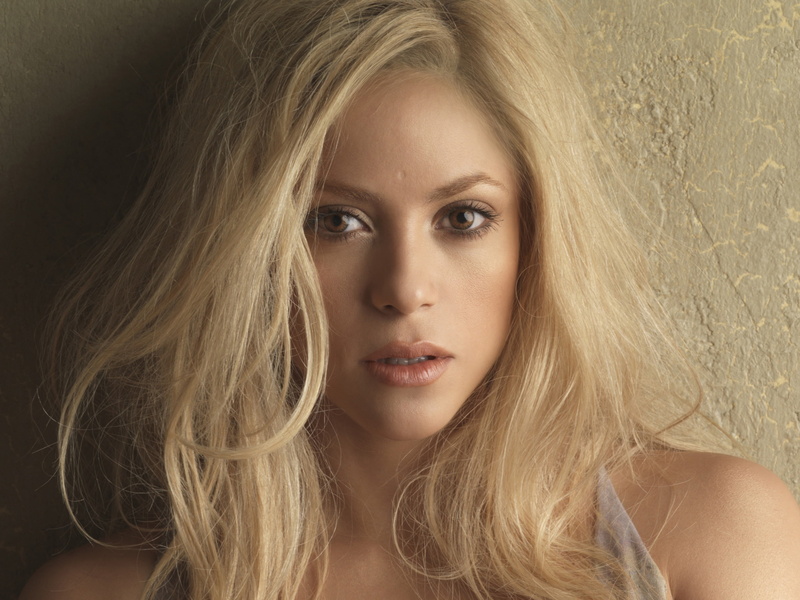 Shakira, 2K