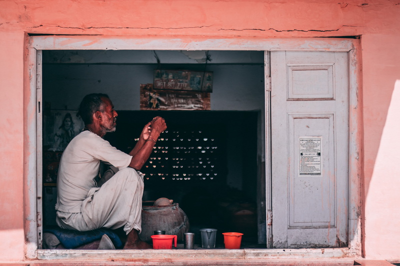 near, bonding, door, men, shirt, two people, building, sitting, home, portrait, white, full length, leisure activity, people, food, real people, food and drink