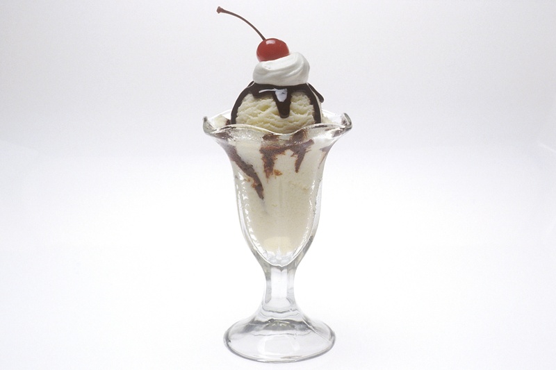 tasty, freshness, chocolate, cup, glass, cold, studio shot, sweet Food, ice cream sundae, treat, gourmet, dairy product, single object, dairy, cut out