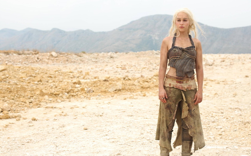 one person, front view, young women, 2K, mountain, Game of Thrones, portrait, contemplation, wigs, adult, fashion, Daenerys Targaryen, women, beauty, hairstyle
