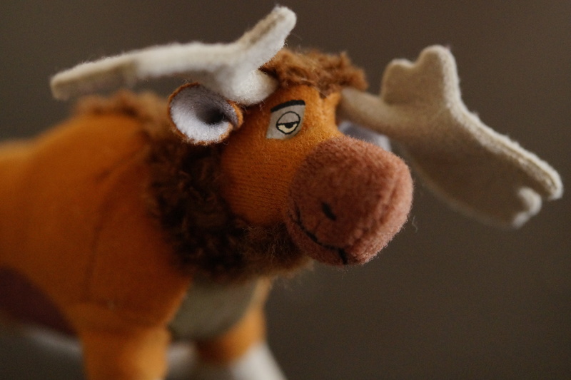 representation, stuffed animal, scandinavian, children, film character, childhood, disney, funny, known, 5K, north, mammal, brown, watch tv, soft toy