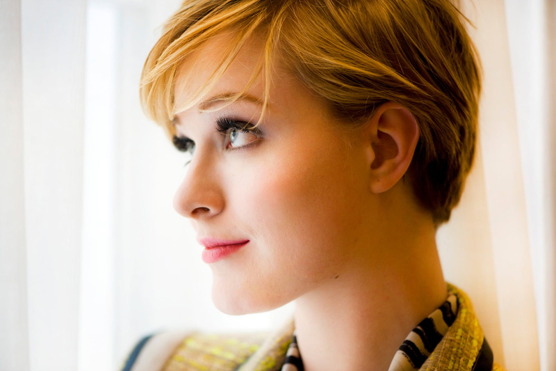 women indoors, face, closeup, women, Evan Rachel Wood, actress, 1080P, short hair, blue eyes