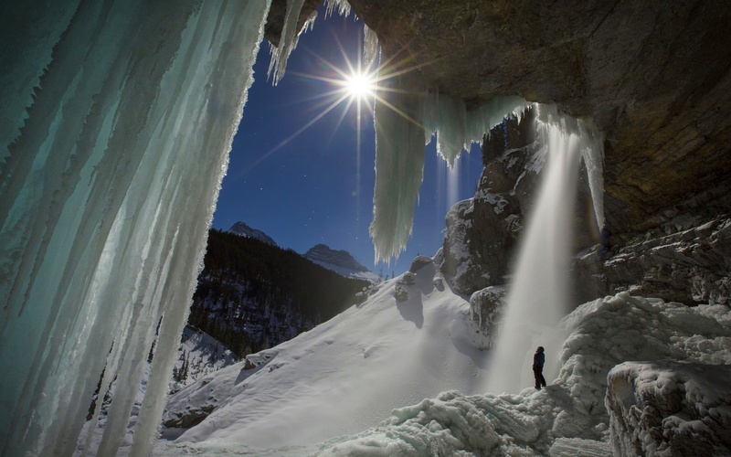 moonlight, non-urban scene, Banff National Park, winter, starry night, tranquility, sun, landscape, nature, snow, forest, sky, cave, sunbeam, 1080P, motion