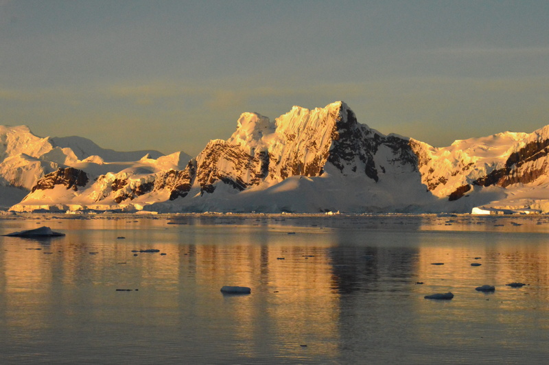 south, paradise, remote, water, polar, mountains, idyllic, tranquil scene, outdoors, snow, beauty in nature, non-urban scene, antarctica, scenic, ocean