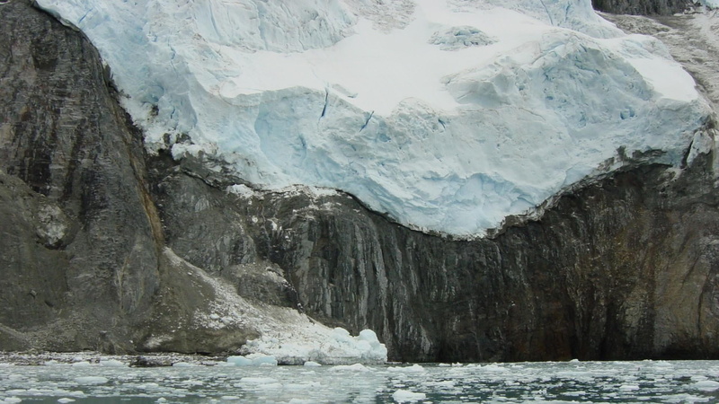 flowing water, rock formation, 1080P, glacier, frozen, no people, cliff, winter, rock, glacial landform, snow, outdoors, formation, tranquil scene, tranquility
