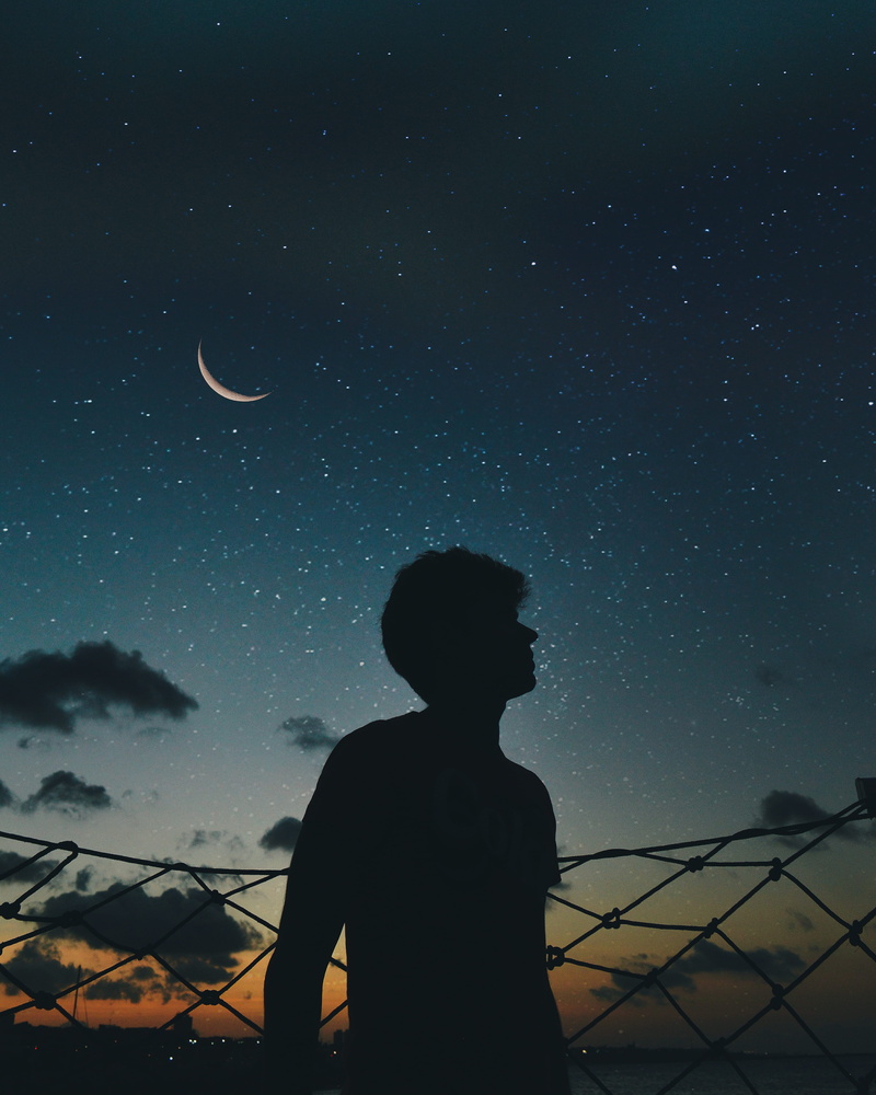 stars, star, scenics - nature, nature, space, astronomy, sky, standing, luna, real people, lifestyles, backlit, dark, one person, beauty in nature, nighttime