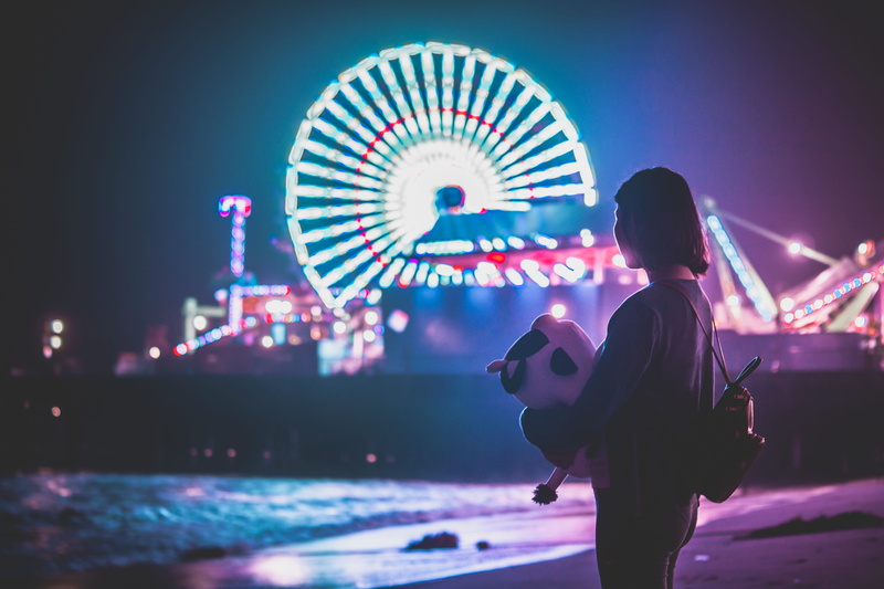  water, fair, travel Destinations, glow, summer, blur, celebration, men, santa monica pier, young Adult, standing, park, asia, tourist, city Life