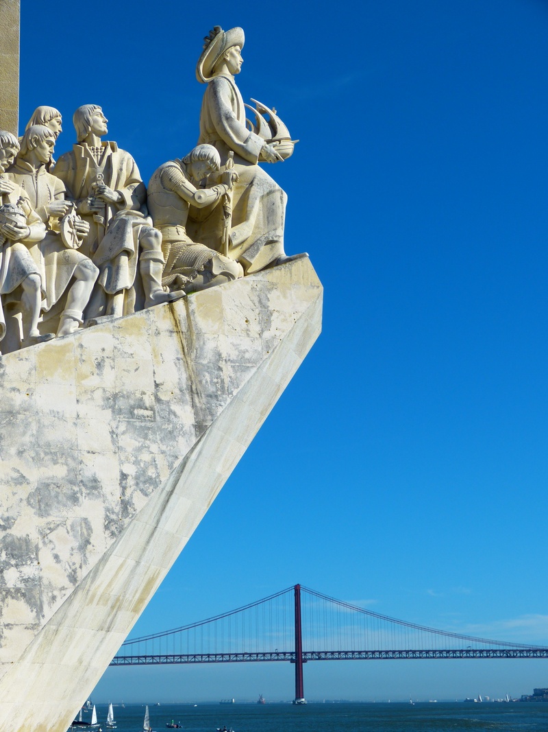 day, bridge - man made structure, tejo, lisboa, city, travel destinations, bridge, 4K, padrão dos descobrimentos, blue, belem, outdoors, representation