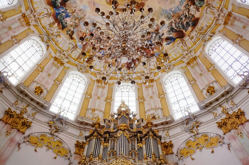 yellow, travel destinations, 2K, tourism, low angle view, religion, built structure, dom, mural, chandelier, beautiful, travel, luxury, low, spirituality