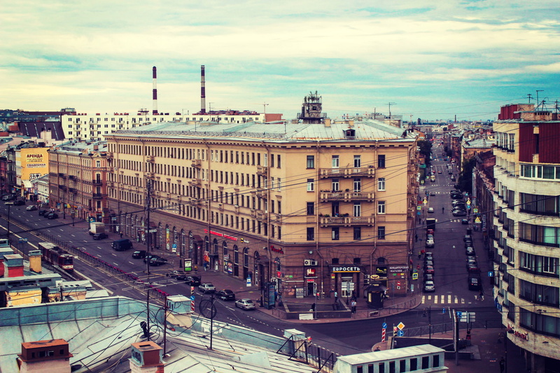 cityscape, incidental people, Building, cloud - sky, 1080P, residential district, Street, Saint Petersburg, high angle view, brown, architecture, building exterior