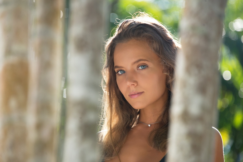 day, leisure activity, headshot, tree, focus on foreground, girls, young women, bare shoulders, trees, women outdoors, looking at camera, beauty, portrait
