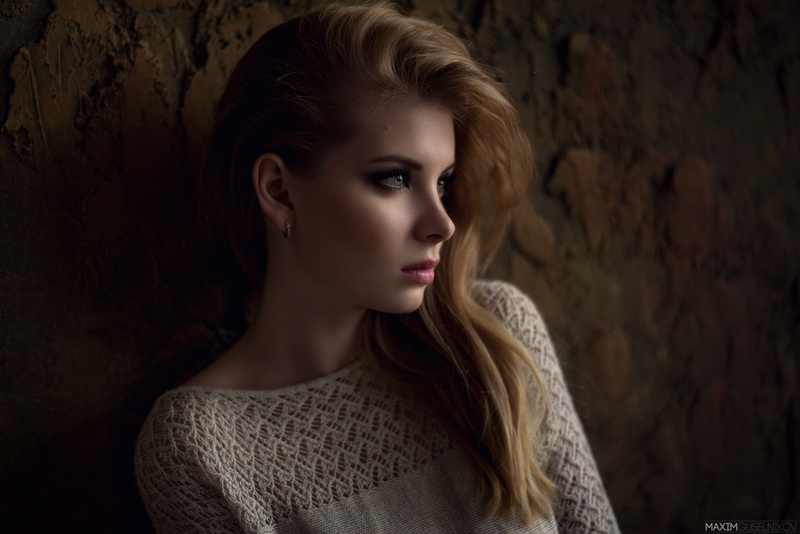 eyes, model, wall, blonde, 1080P, Maxim Guselnikov, looking away, women, Irina Popova, profile, blue eyes