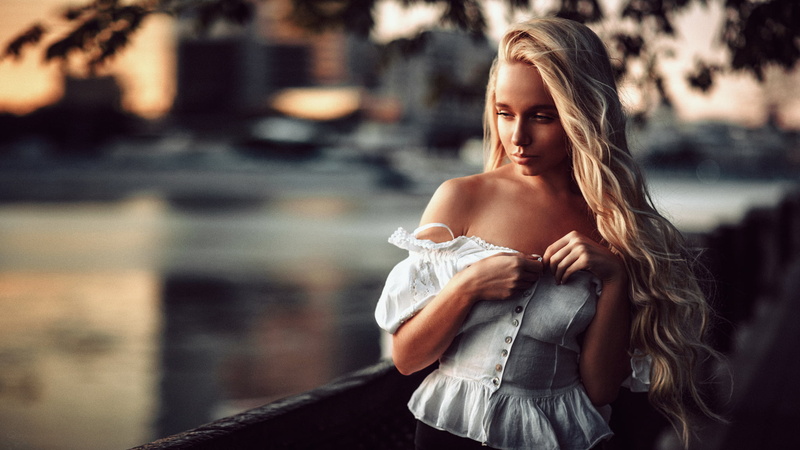 blonde, nice, shirt, face, young, long-haired, Mariya, light, bokeh, russian, sunset, mood, girl, shoulders, sweetheart, hair, model, beauty, water, beautiful