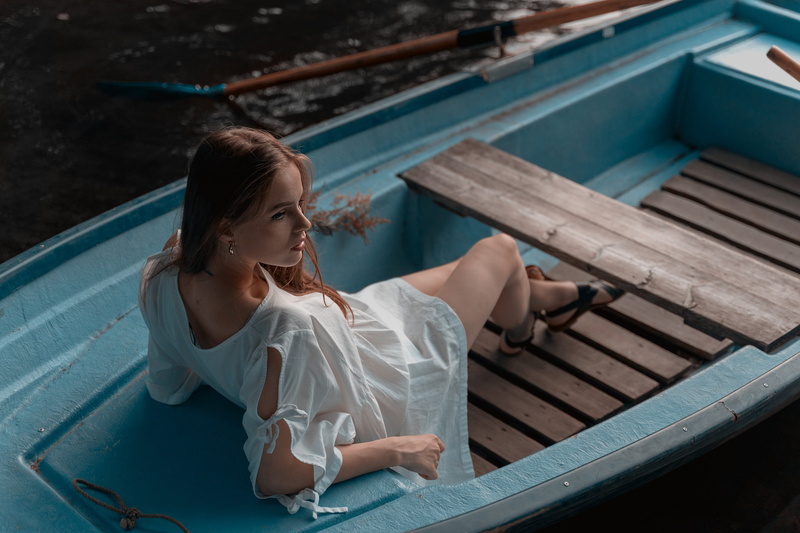 Tanya Belova, 2K, Milana ♥ Ushakova, dress, legs, in the boat