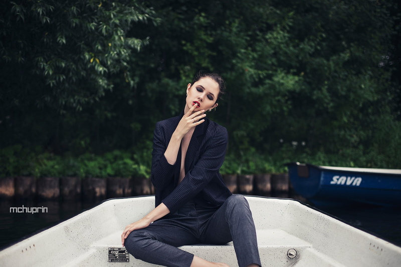 Maksim Chuprin, women, women outdoors, model, boat, Disha Shemetova, 1080P