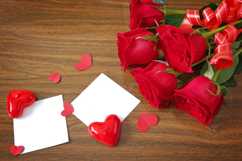 plant, roses, petal, valentines day - holiday, heart shape, positive emotion, flowers, indoors, flowering plant, flower, rose - flower, rose, emotion, table