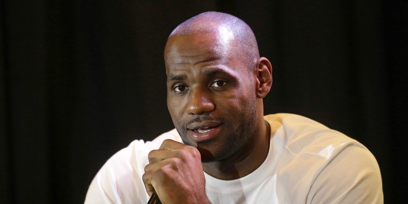 african Descent, young Adult, only Men, lebron, portrait, ethnic, headshot, serious, men, adult, studio shot, 4K, looking At Camera, nba, lebron james
