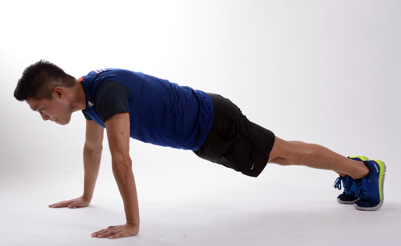 push up, effort, full length, sports Clothing, face man, coach, lifestyles, sport, shirtless, exercise, man, young adult, males, exercising, looking, side view